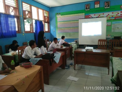 ANALISIS RAPOT MUTU