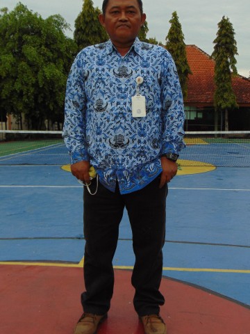 ZAENAL MUTTAQIN, S.Pd