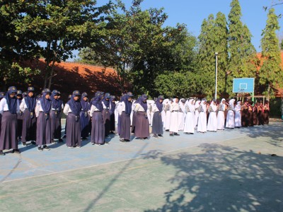 Peserta Upacara 