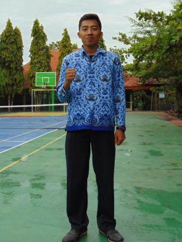 ALIM NUR SAIKIN, S.Pd